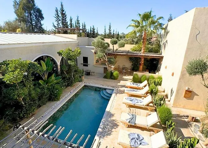 Run Villa Marine, Elegant Private Villa In Marrakech With Heated Pool Option