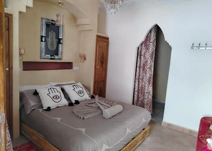 Riad & Spa Sous Le Soleil Chez Jerome Et Pamela Ch Marrakchi