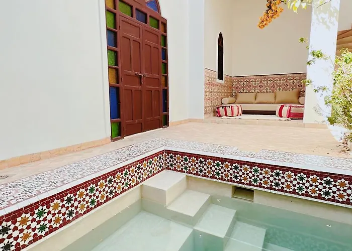 Riad Solila, Luxury Riad With Pool And Private Suites