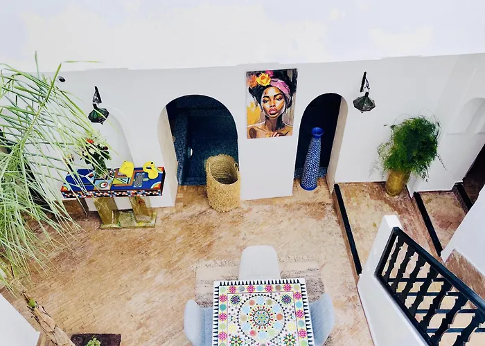 Riad Darna 4 Chambres Avec Piscine Et Petit Dejeuner