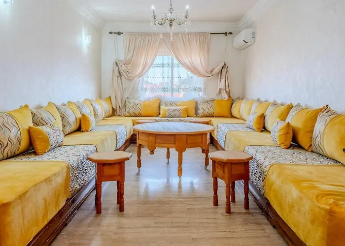 Chic & Spacious Apartment In Gueliz