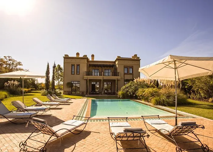Villa De Luxe Avec Piscine Privee Et Golf