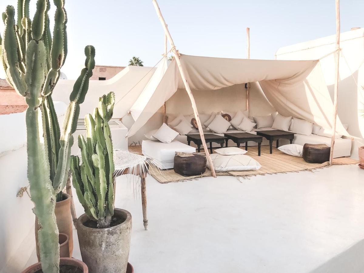 Dar-k Bed & Breakfast 3*