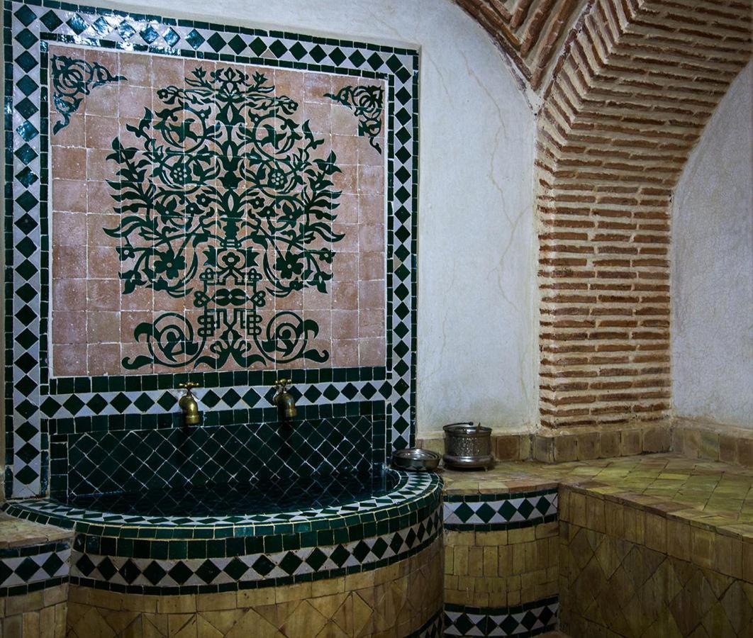 Riad Mayo 2*