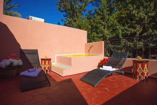 Three Brothers Riad 2*