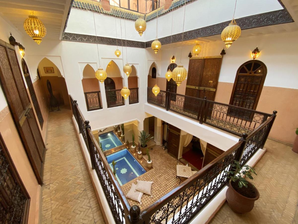 Riad Laora