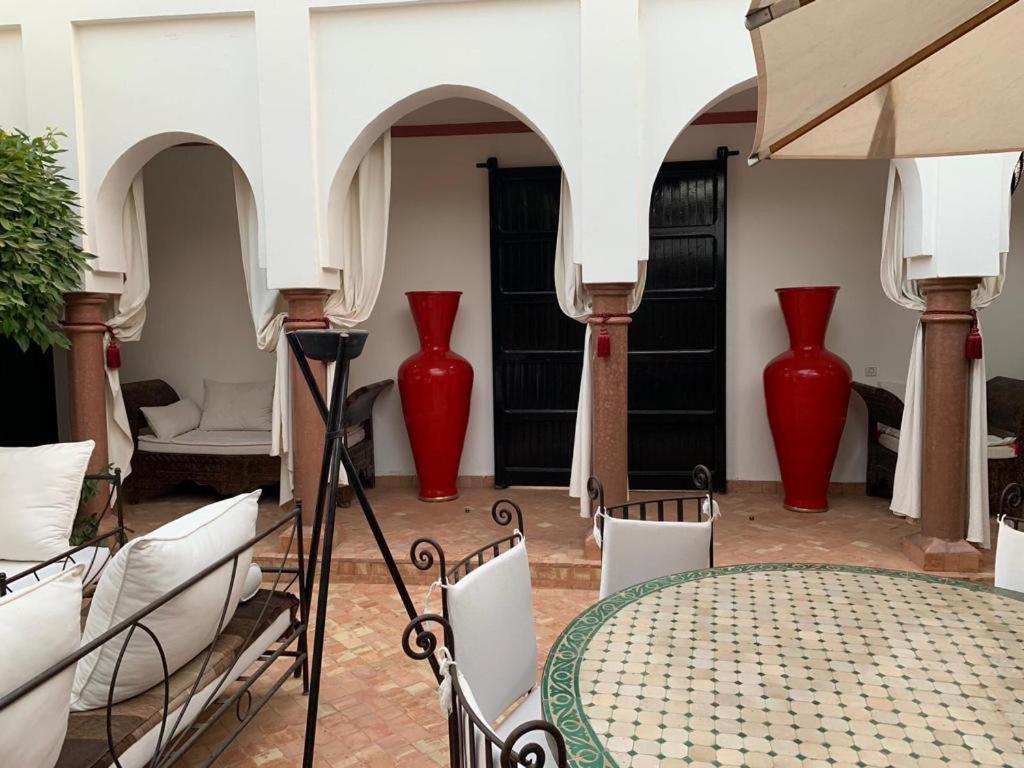 Avec Piscine A Marrakech *
