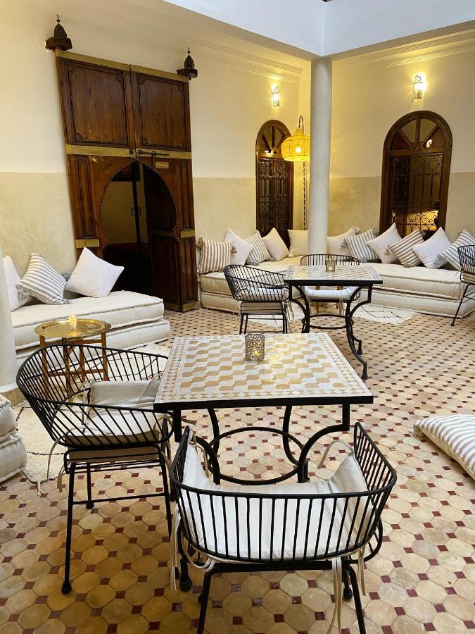 Laora Riad