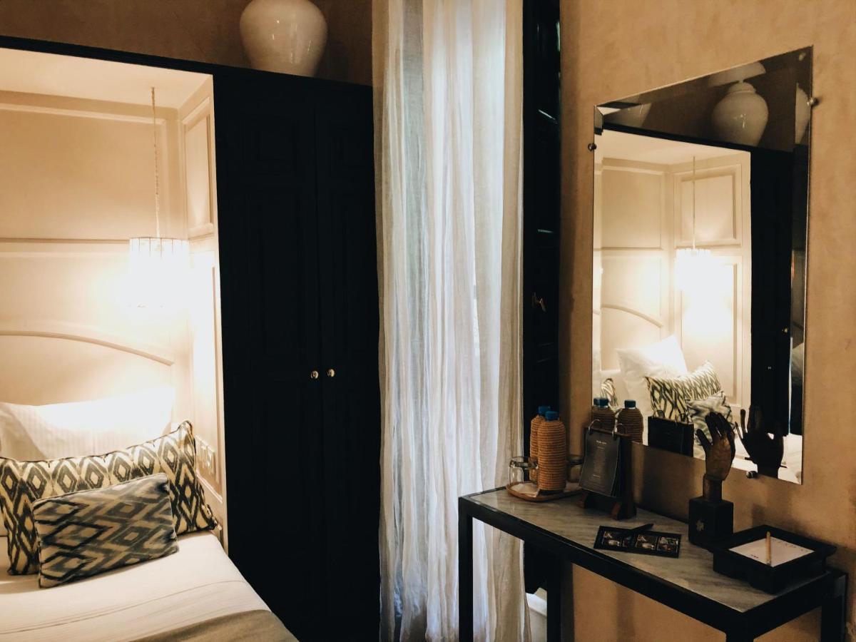 Riad O