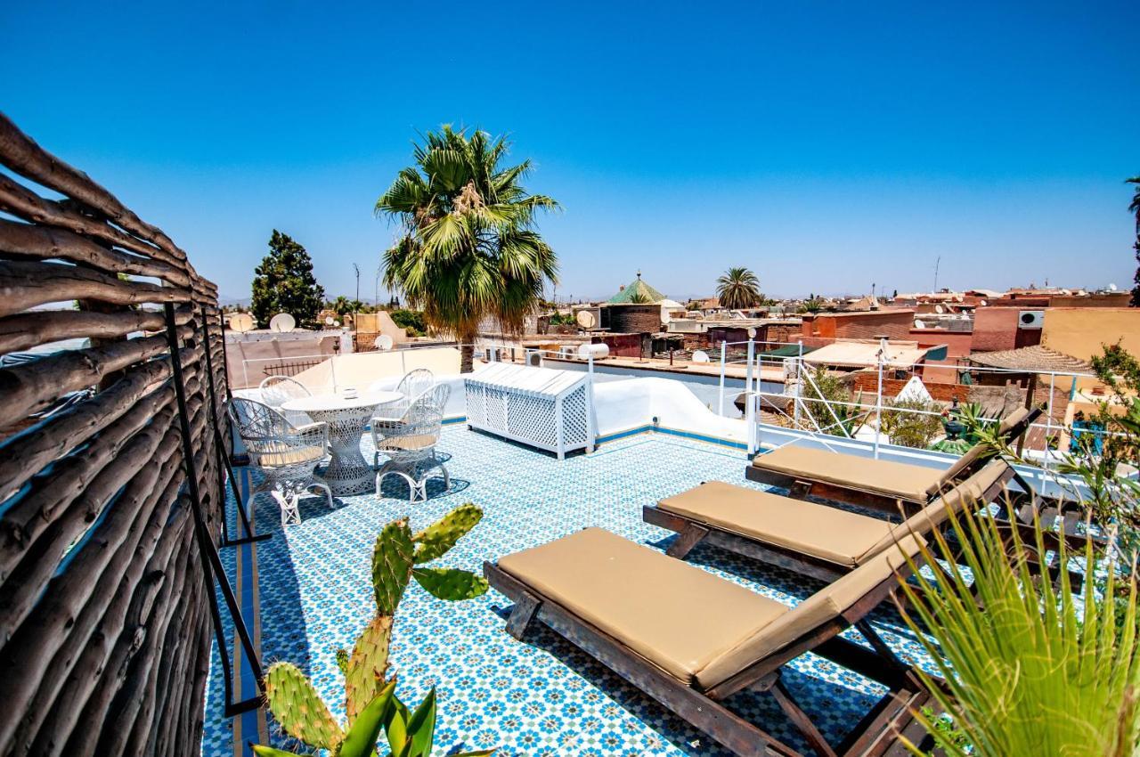 Riad & Dar El Aila 4*