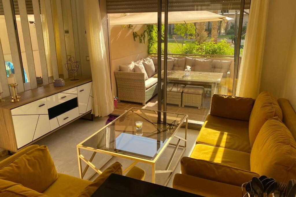 Cosy Duplex, Dans Avec Piscine