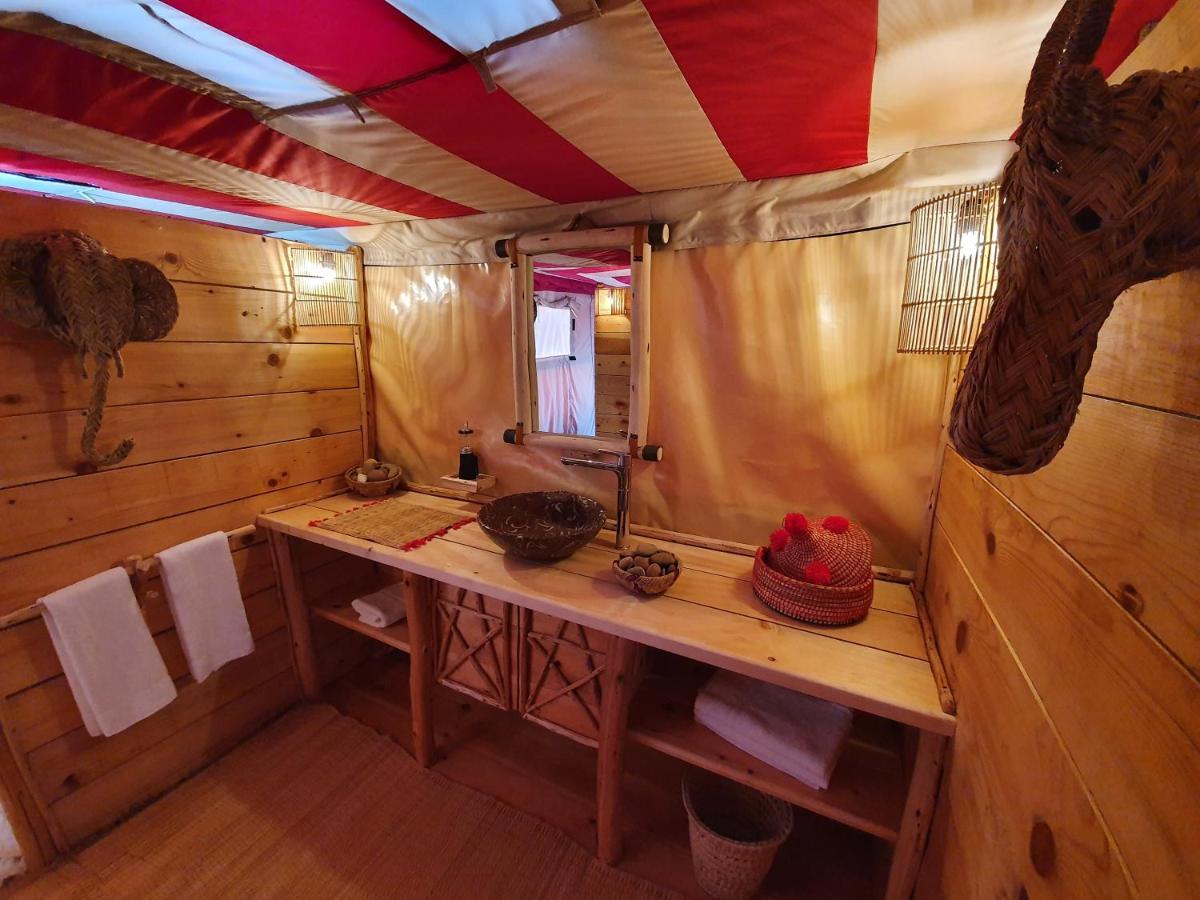 Luxury tent Nkhila *