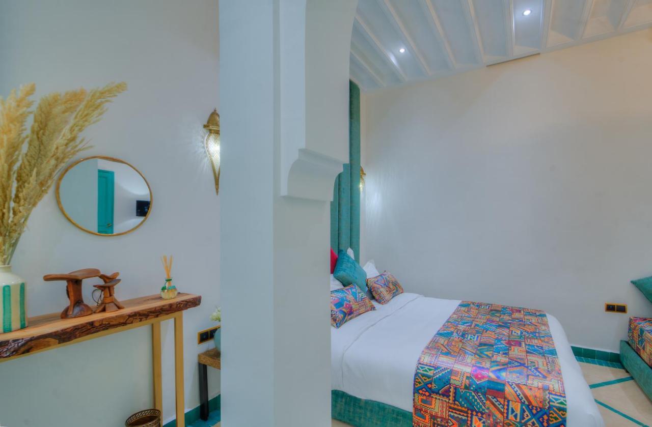 Paradis Blanc * Marrakesh