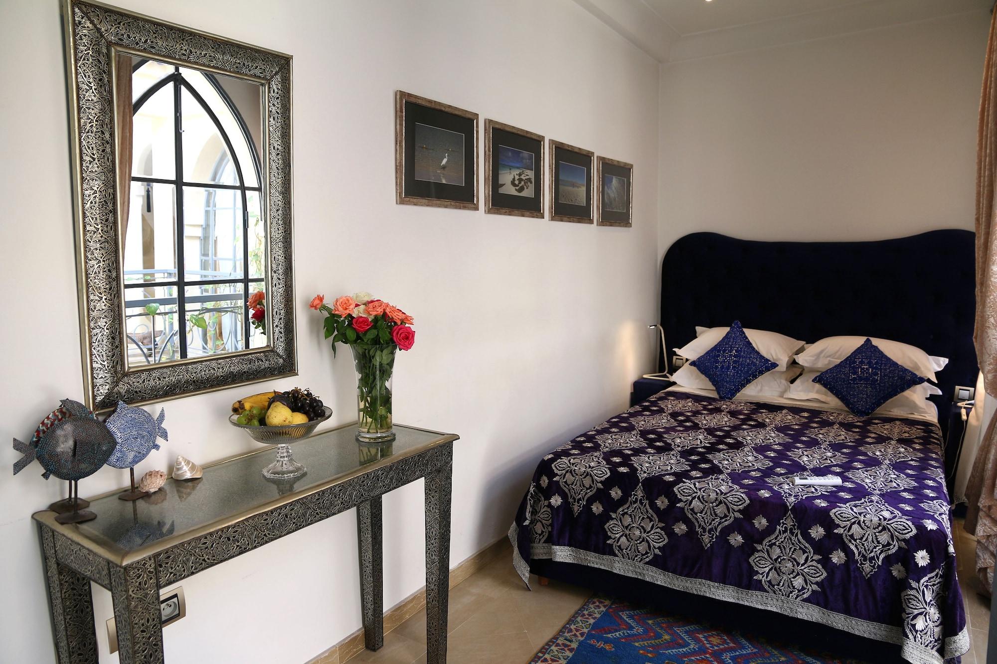 Infinity Sea Riad