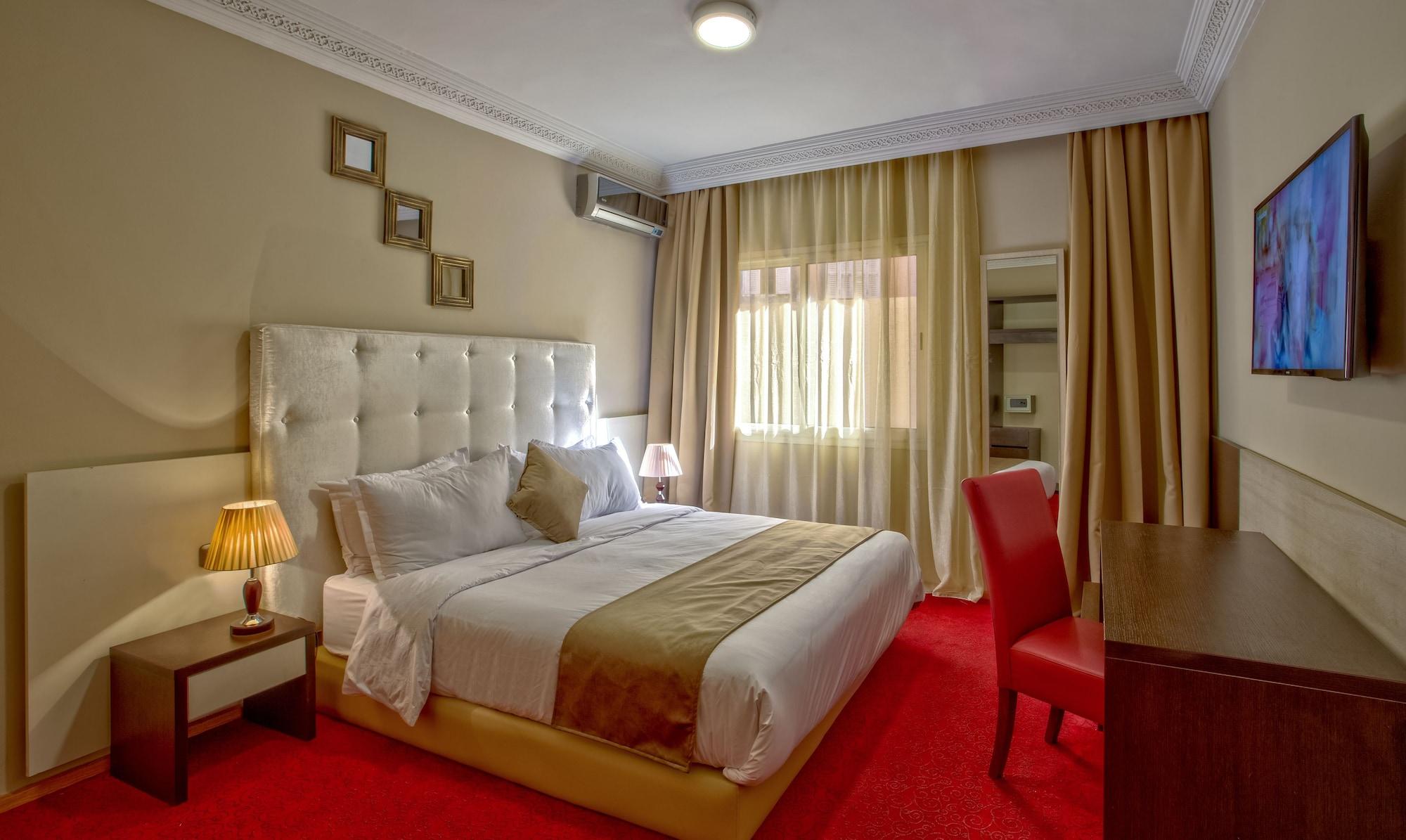 Yaad Hotel 3*