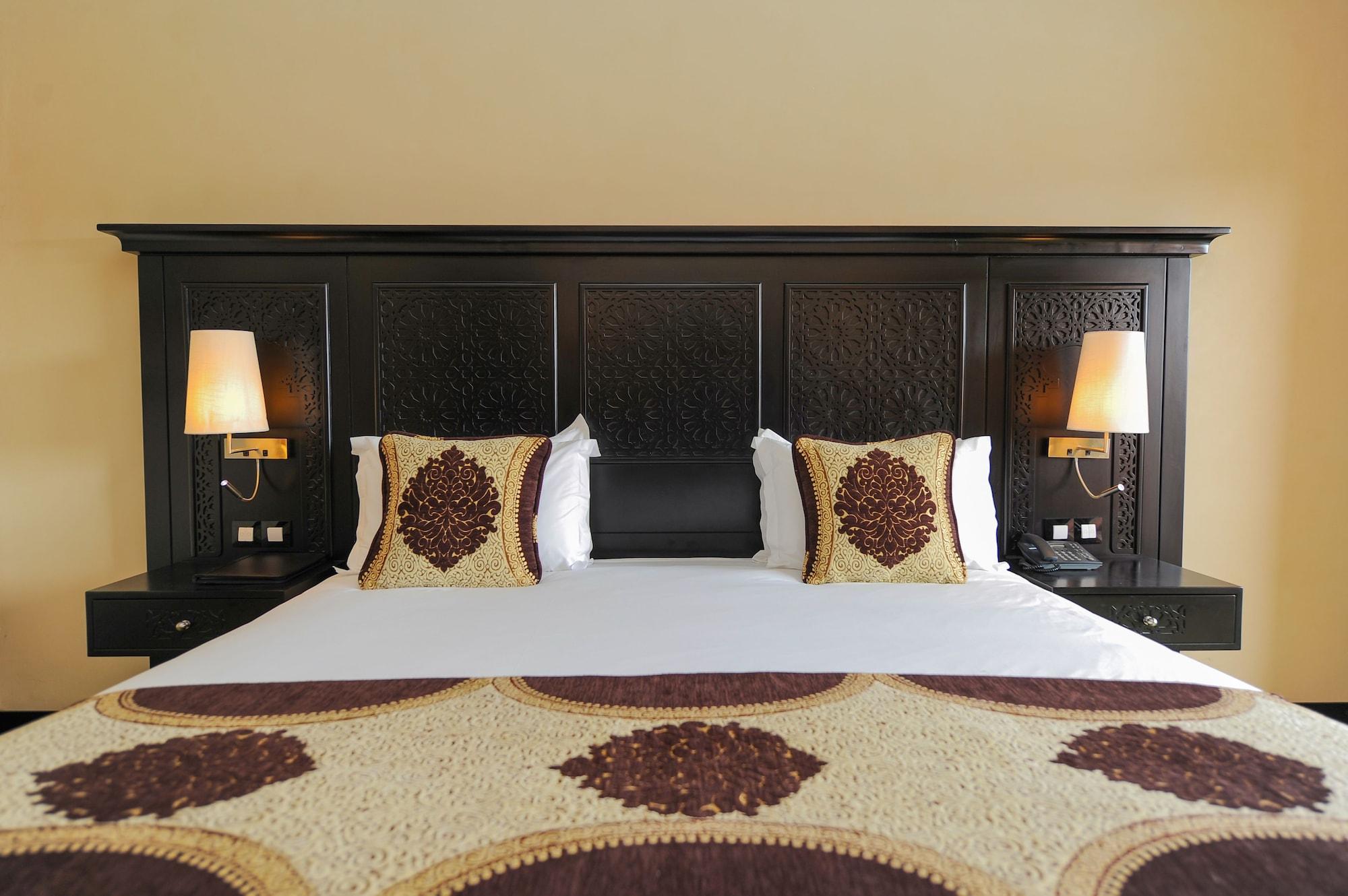 Hotel Dwo Marrakech Ennakhil 5*