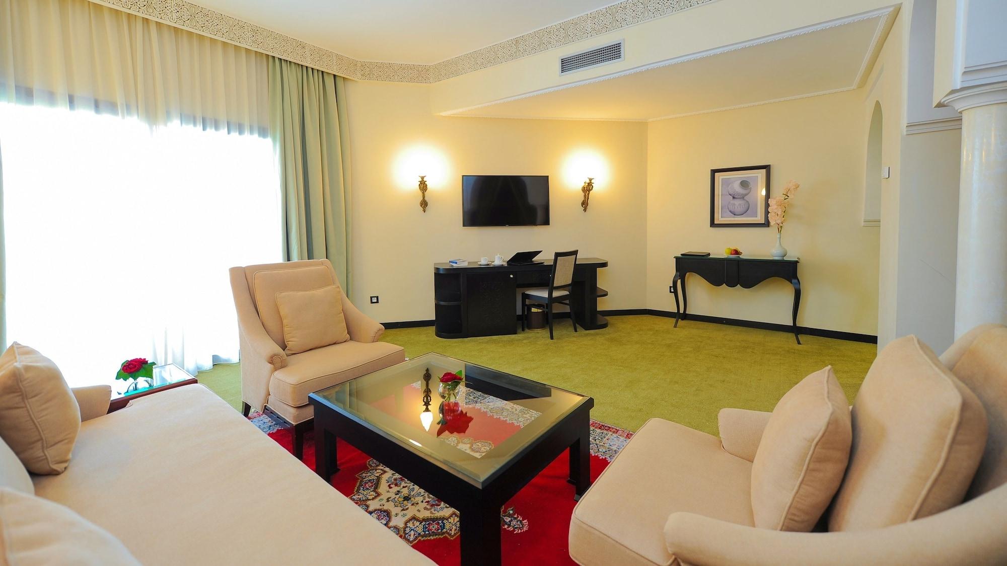 Dwo Marrakech Ennakhil Hotel 5*