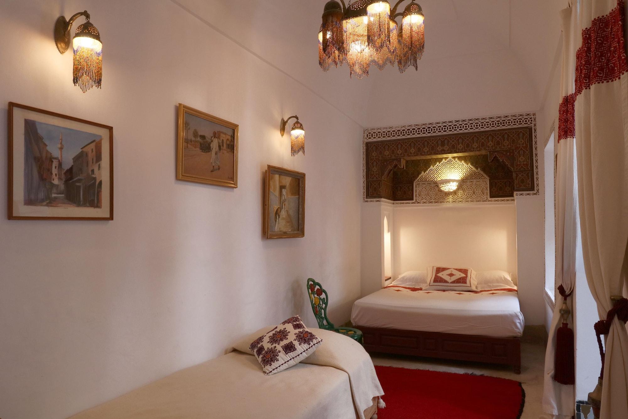 Zineb Riad 3*