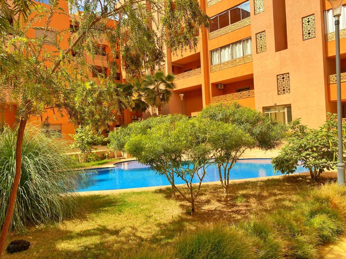 Appartement Superbe En Résidence Avec Piscines
