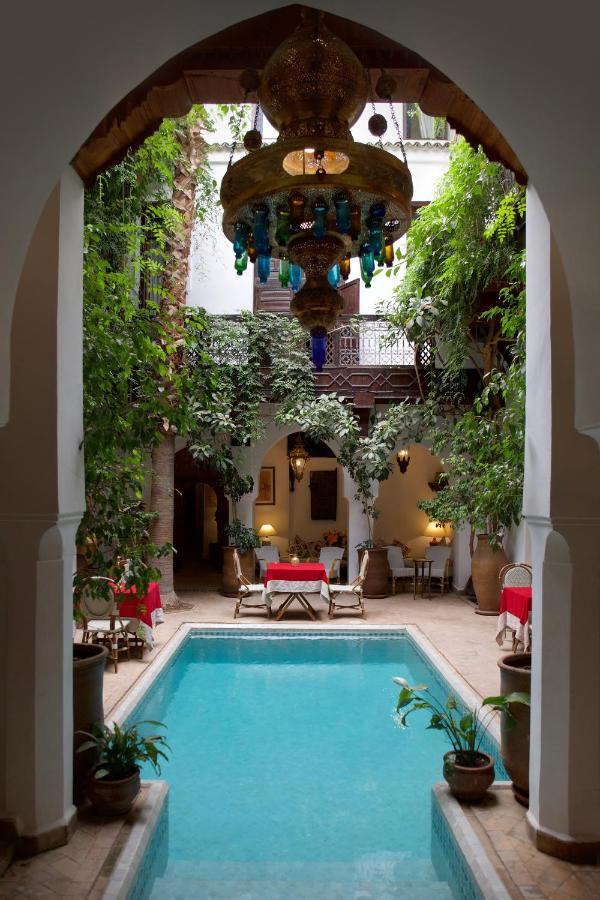 Lyla Riad 3*