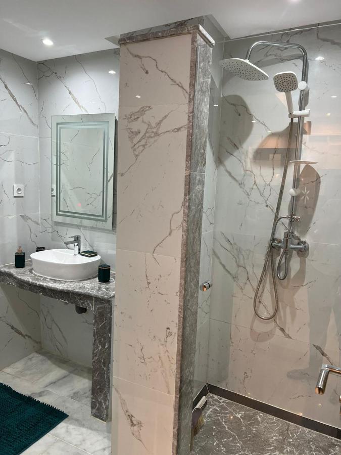 Apartamento Palace B Av Hassan Ii Marrakech 40000 -brand New Luxury Unit#2 & Unit#29 Marrakesh