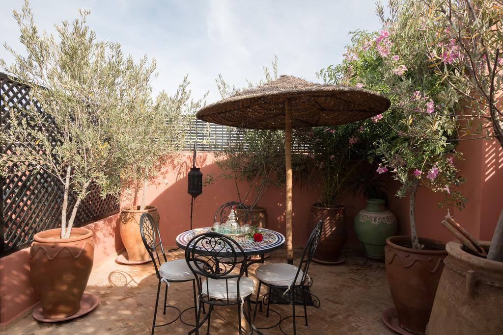 Origin Lhena Riad