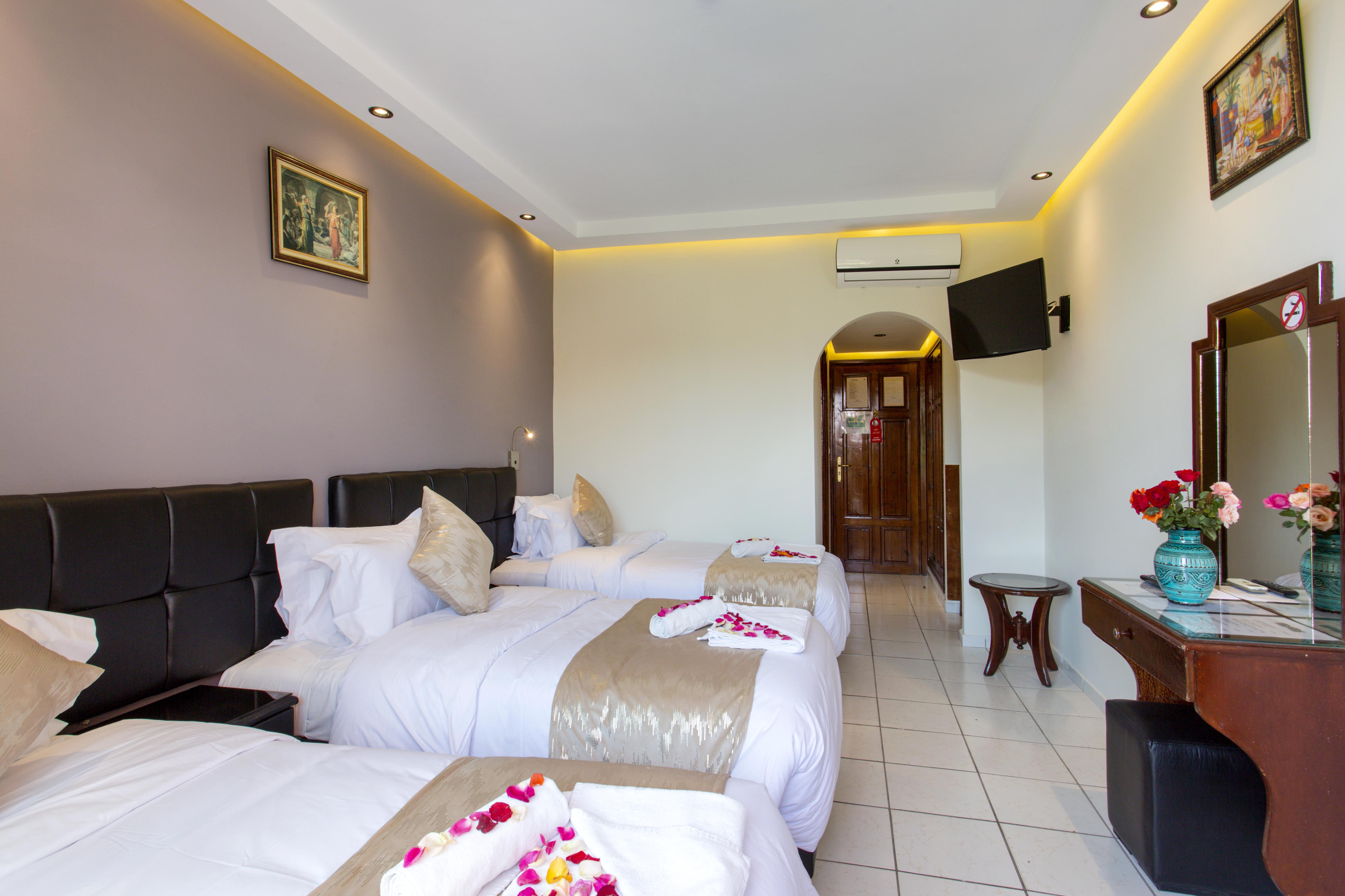 Hotel Akabar 3*
