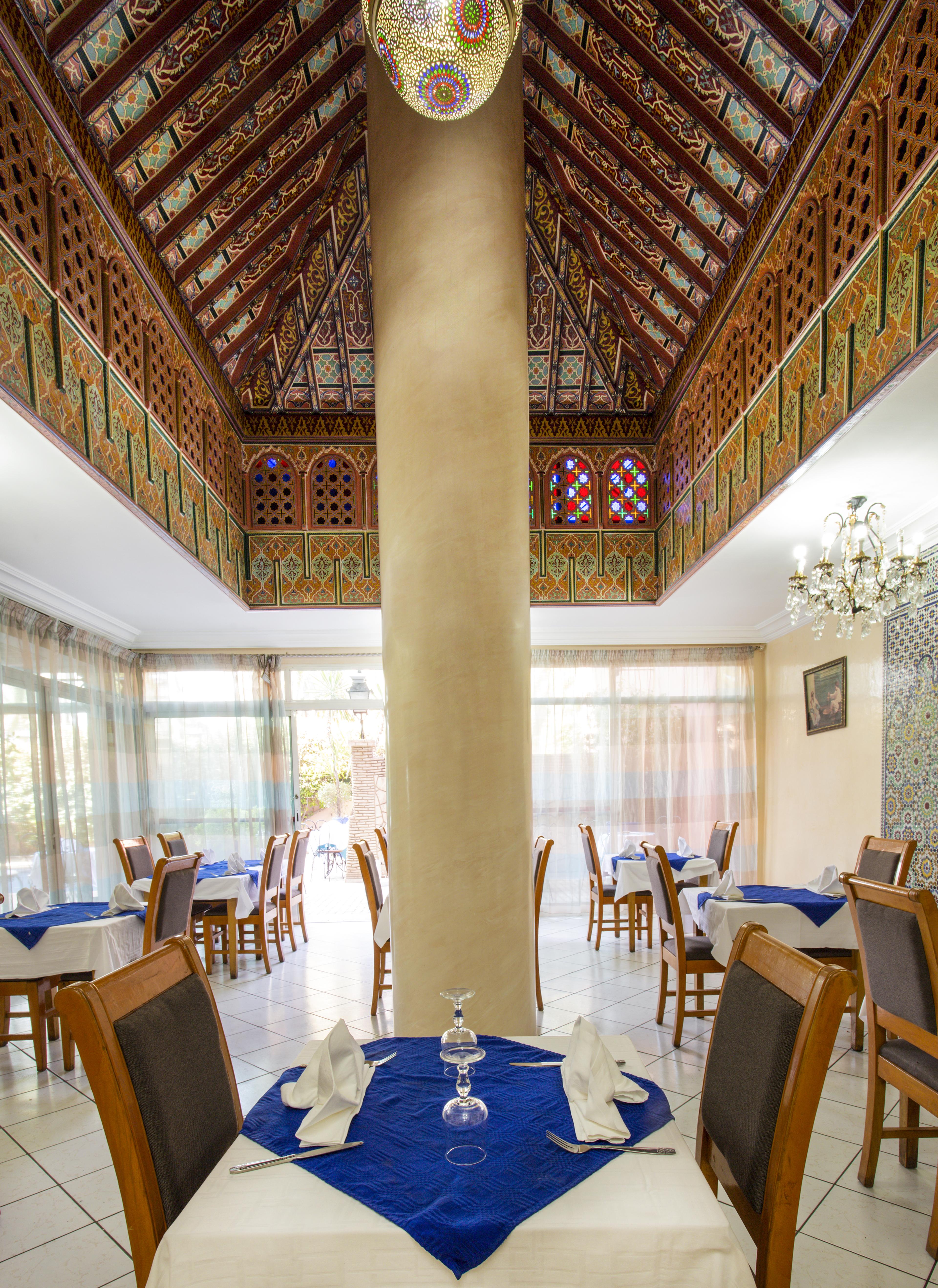 Akabar Hotel