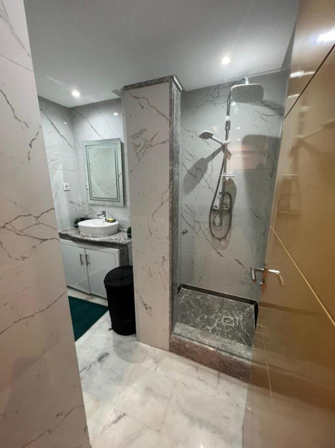 Palace B Av Hassan Ii Marrakech 40000 -brand New Luxury Unit#2 & Unit#29 Apartamento *