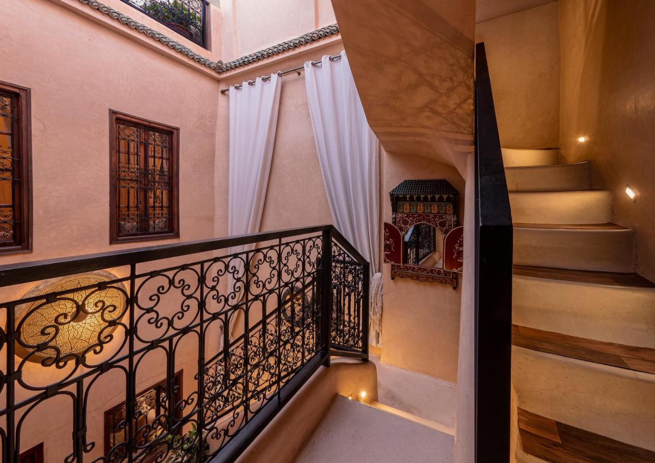 Riad Oumnia - Top Emplacement - Riad En Entier - Jacuzzi Сasa de vacaciones *