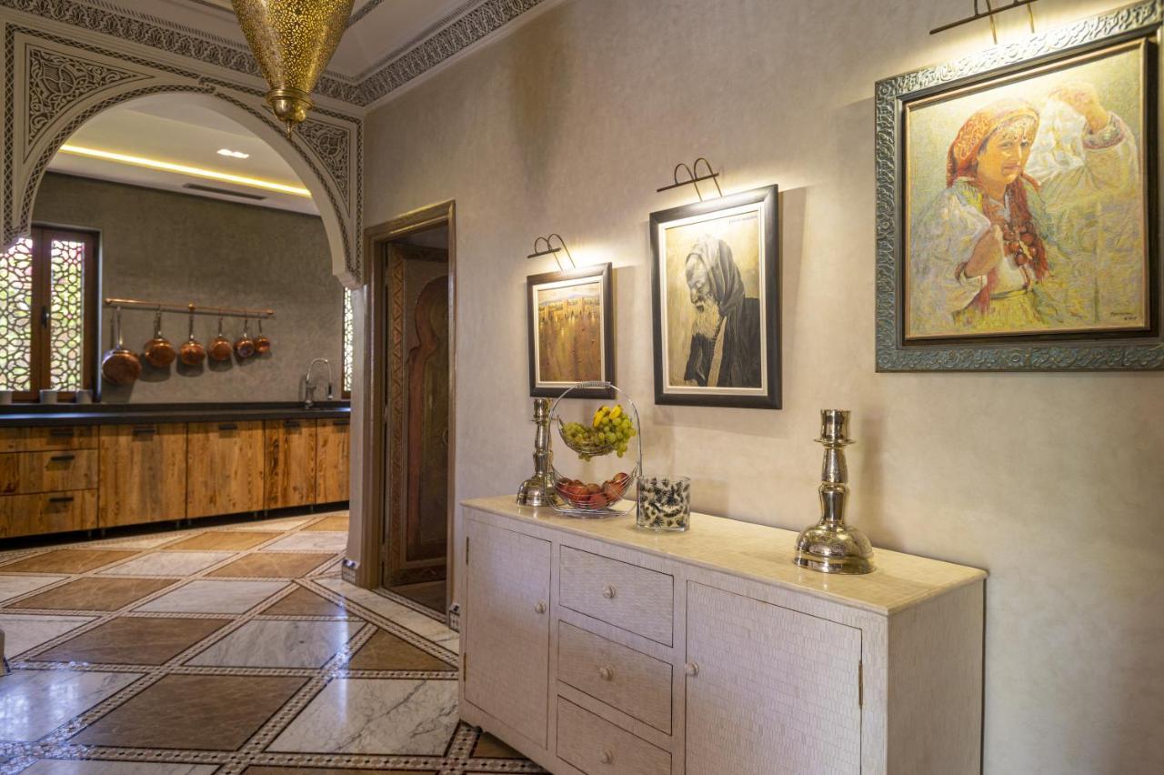 Maria Towers , Palais Table D'hotes & Villa *