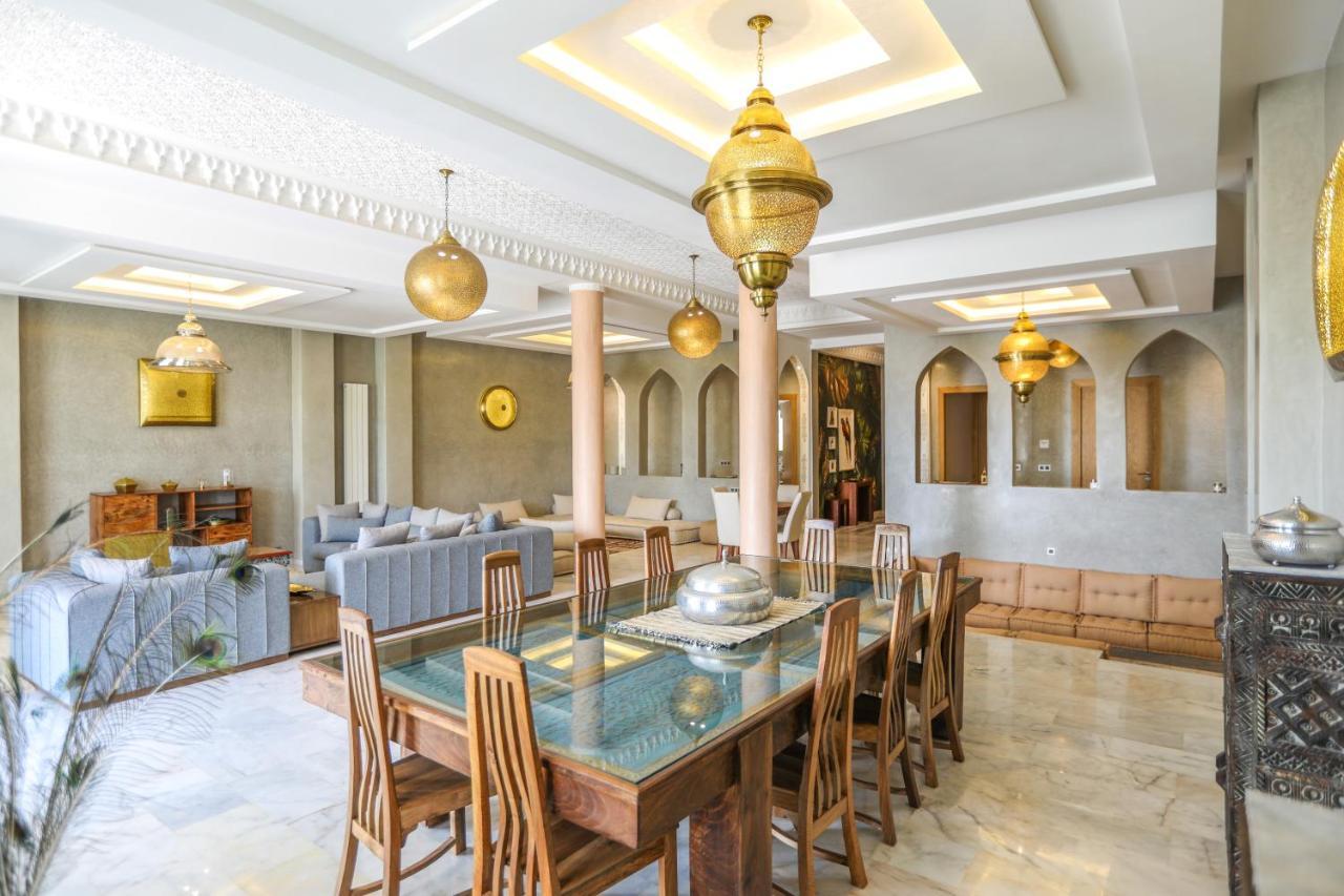 Kenouz Villa *