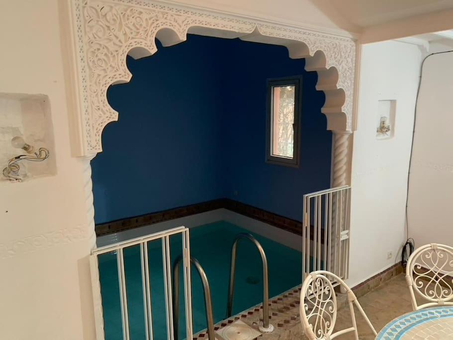 De Charme Authentique Piscine Calme Villa *
