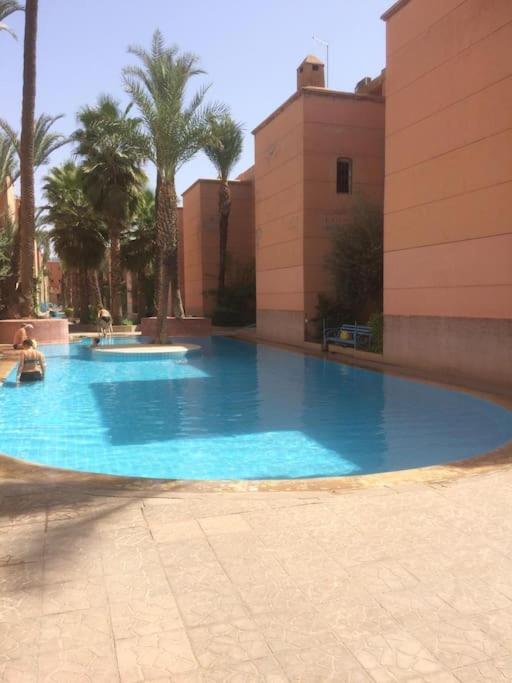 De Charme Authentique Piscine Calme Villa