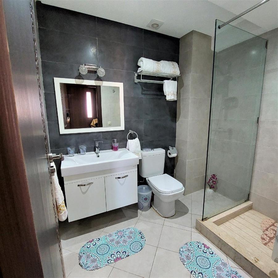 Apartamento Pour Familles En Avec Piscine Et Wifi *