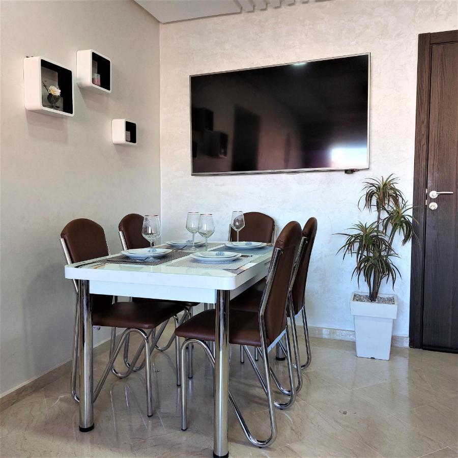 Apartamento Pour Familles En Avec Piscine Et Wifi Marraquexe