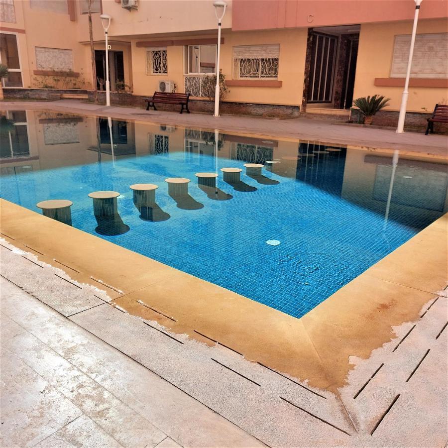 Apartamento Pour Familles En Avec Piscine Et Wifi Marraquexe
