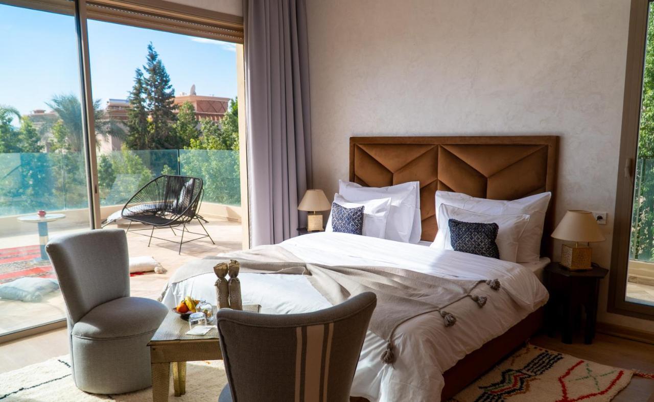 Saphir & Guest house 5*