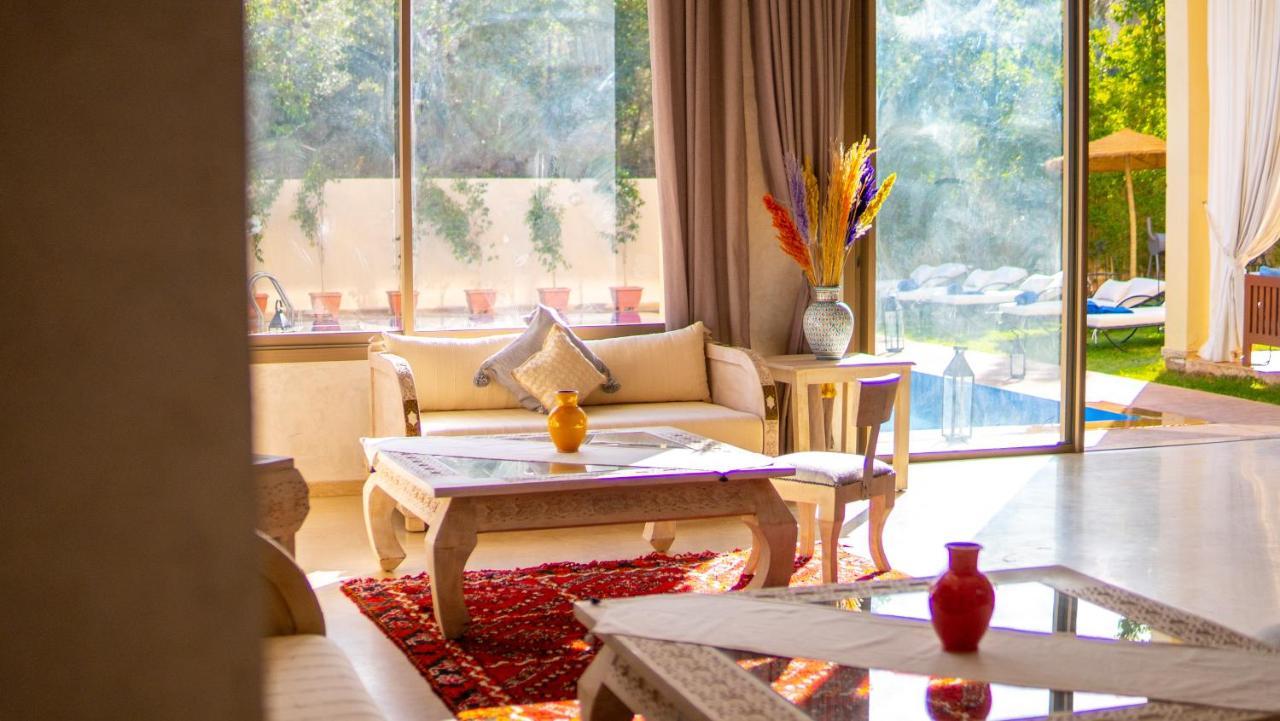 Saphir & Guest house 5*