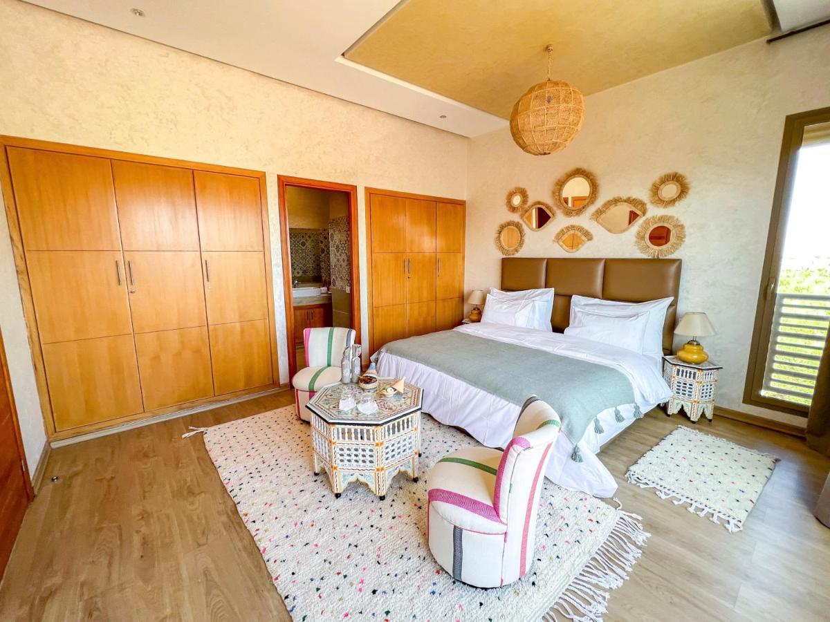 Saphir & Guest house 5*