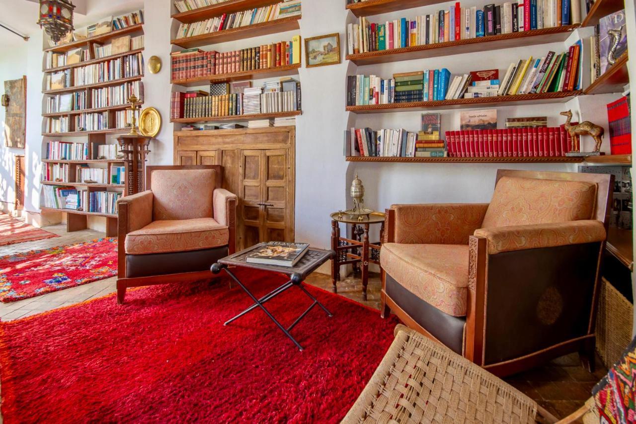 Dombaraka Riad 3*