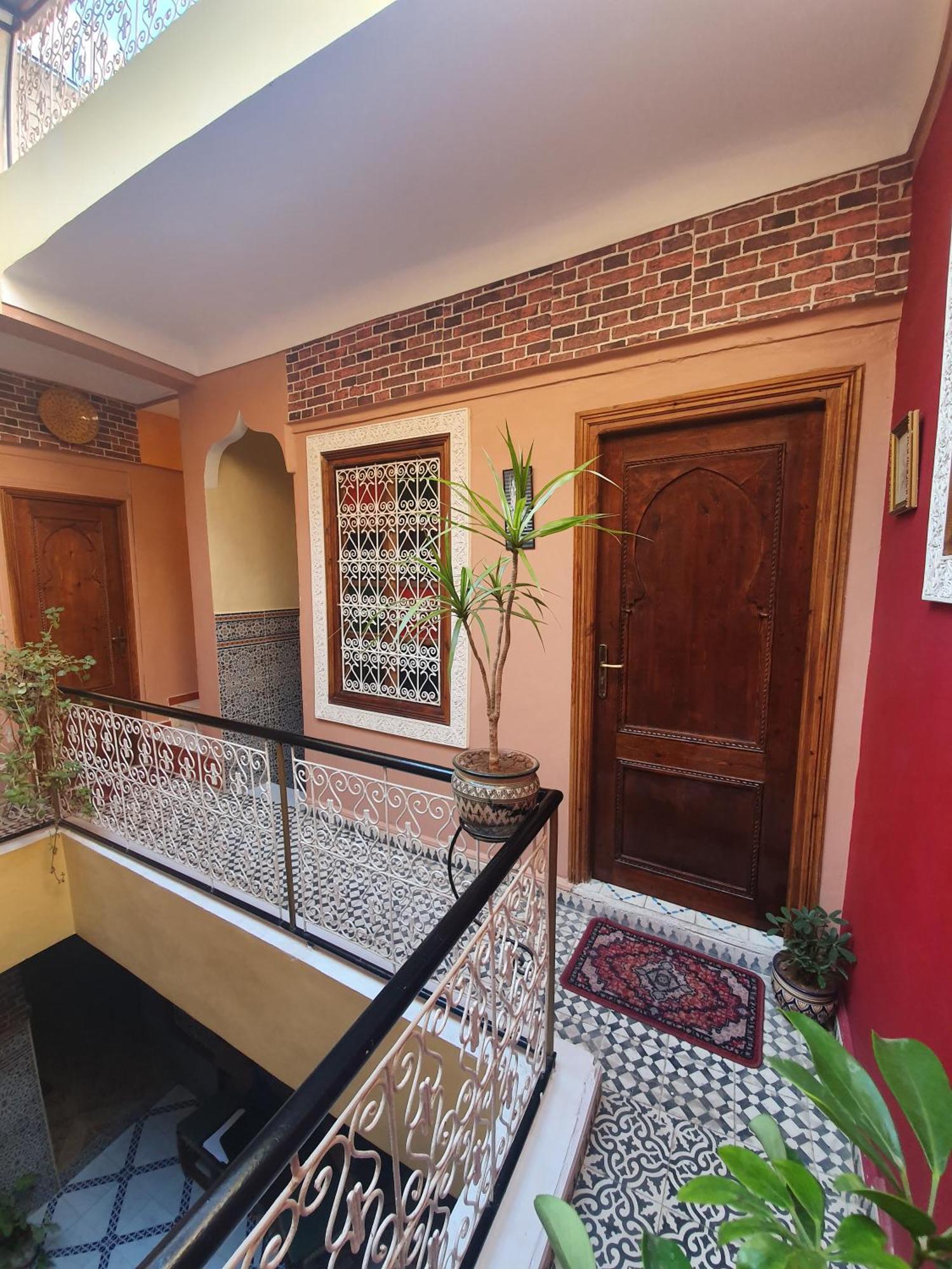 112 Marrakesh