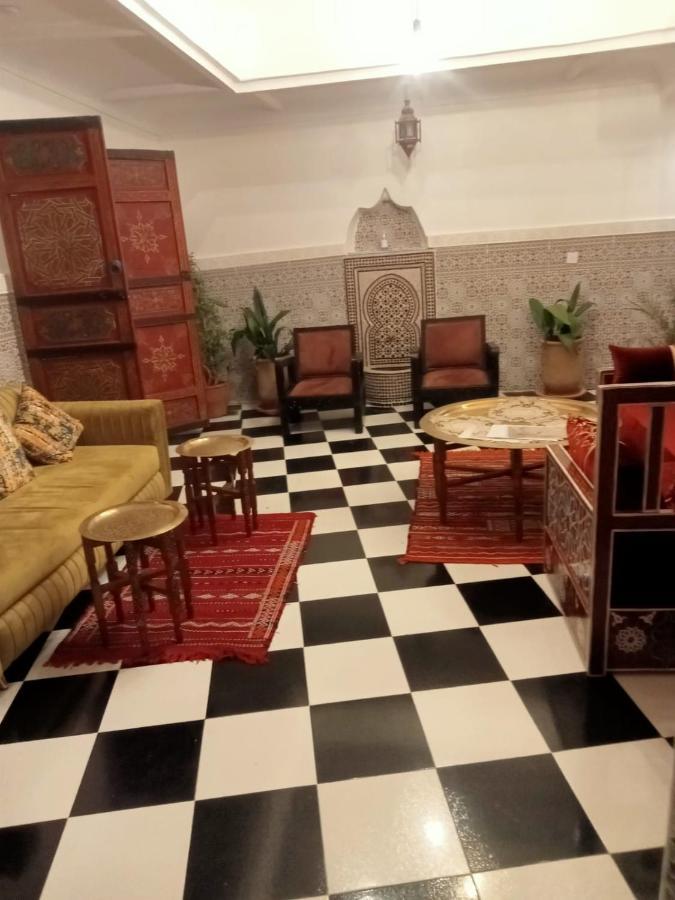 L Ayinn In The Heart Of Marrakech. Hébergement de vacances *