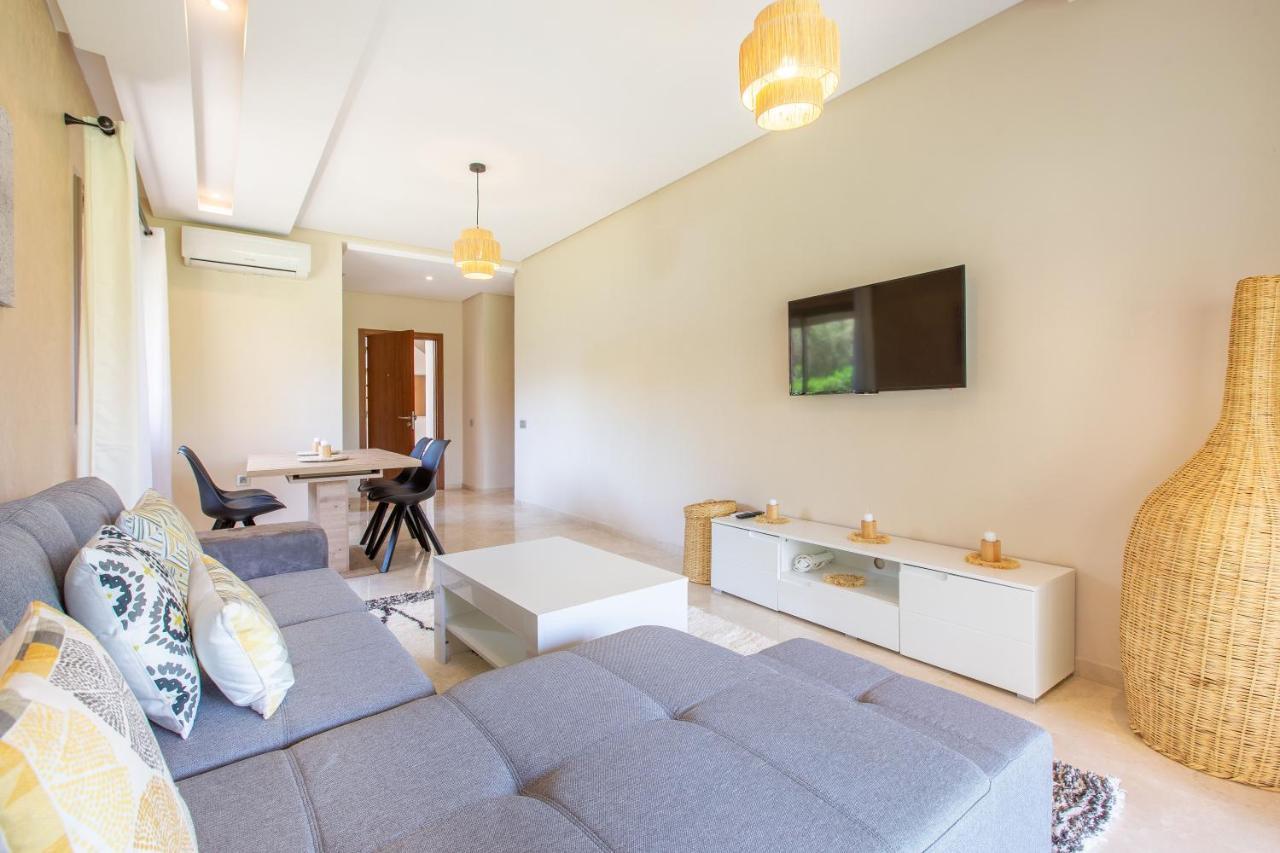 Pied Dans L'eau - Jardin Privee Apartment *