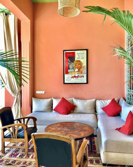 Azaly Luxe Art Deco A Marrakech Villa *