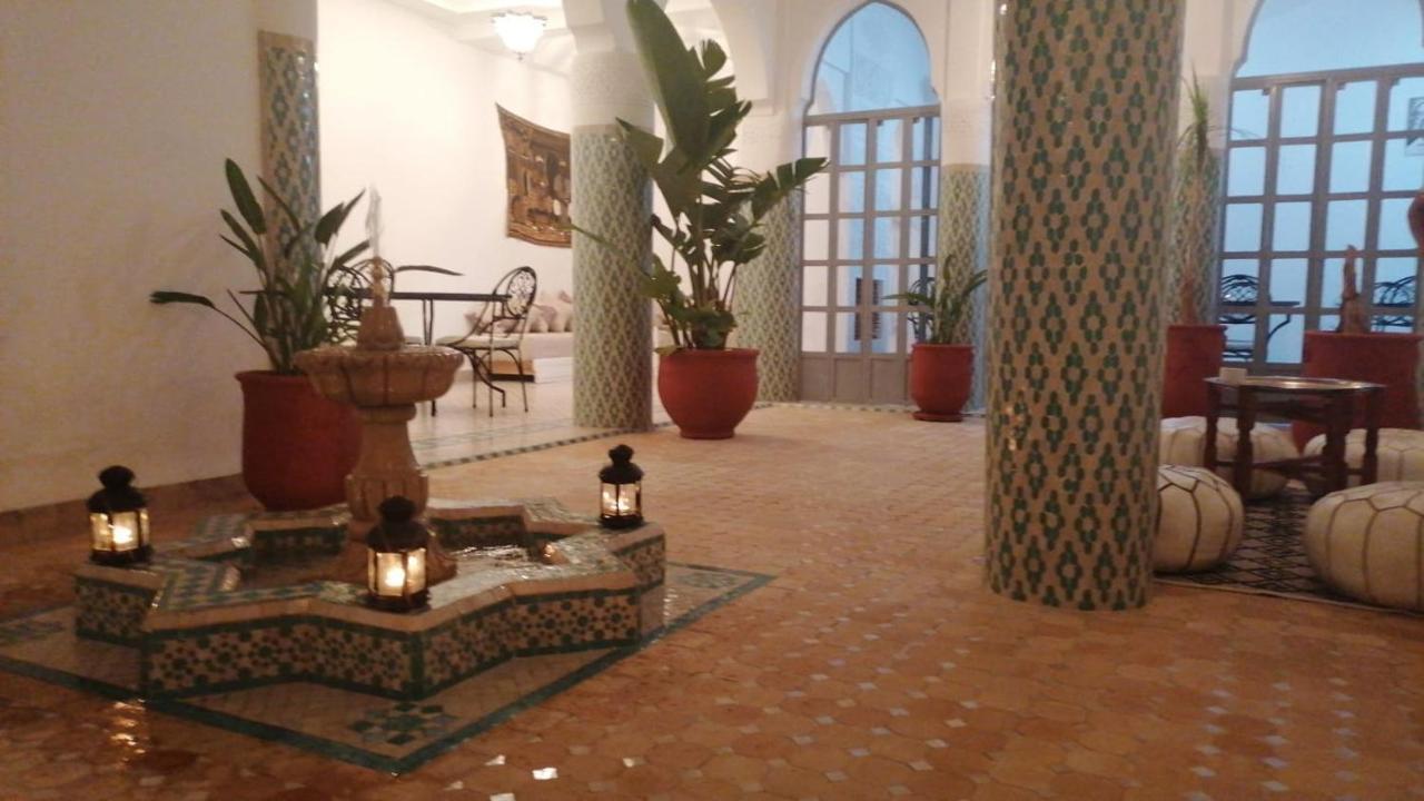 El Arco Rooftop Pool & Riad 2*