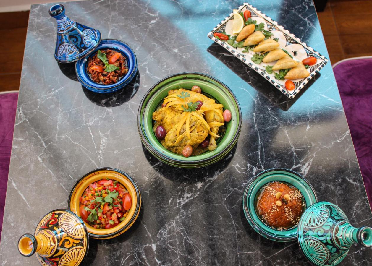 Majorel Perle Restaurant Picine & Hotel Marrakesh