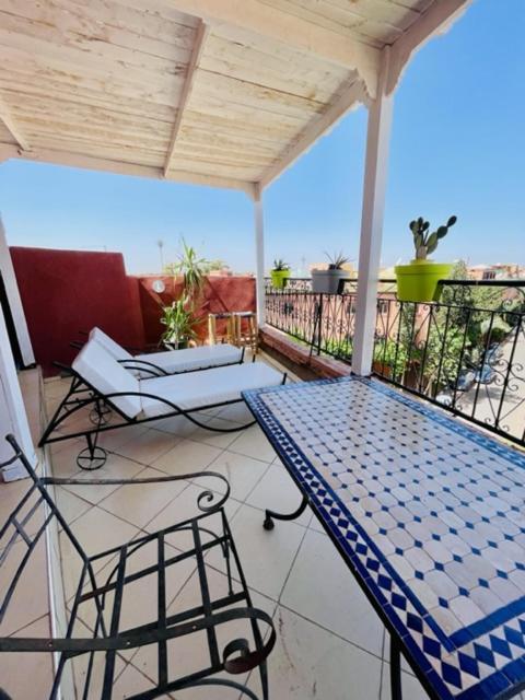 Qarya Syahia Apartment *