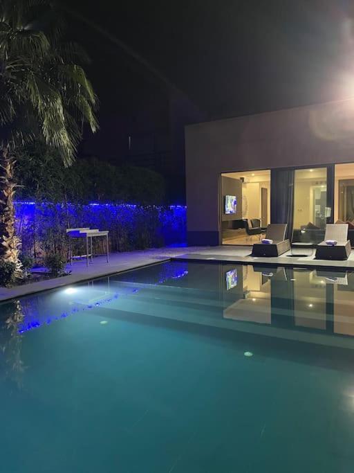 Luxury Palm Villa