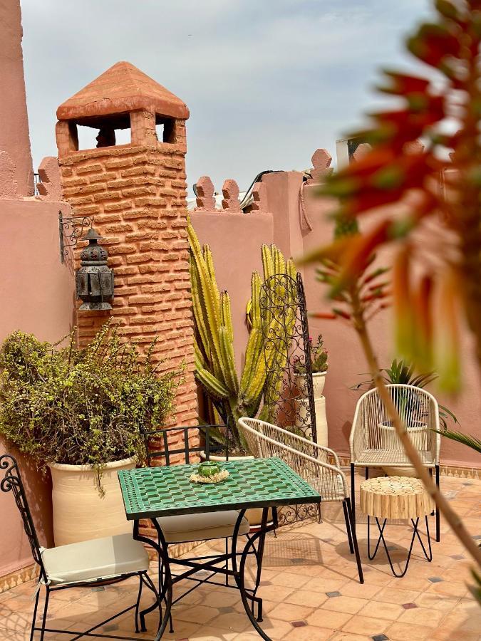 Laora Marrakesh